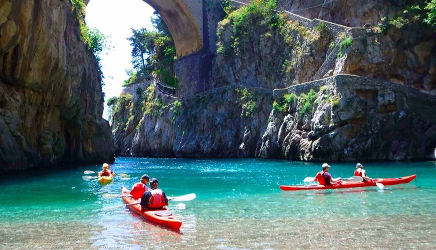 Kayak Amalfi Coast excursion tour 