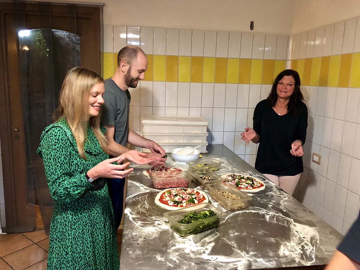 Giorno 7 | Corsi di Mozzarella e Pizza - Cena e Degustazione Vini