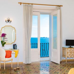 spacious superior room positano sea view